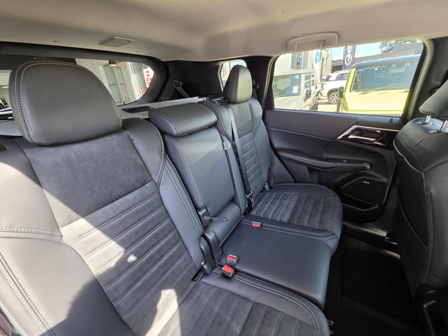 2026 MY25 Mitsubishi Outlander ZM Aspire SUV Image 15