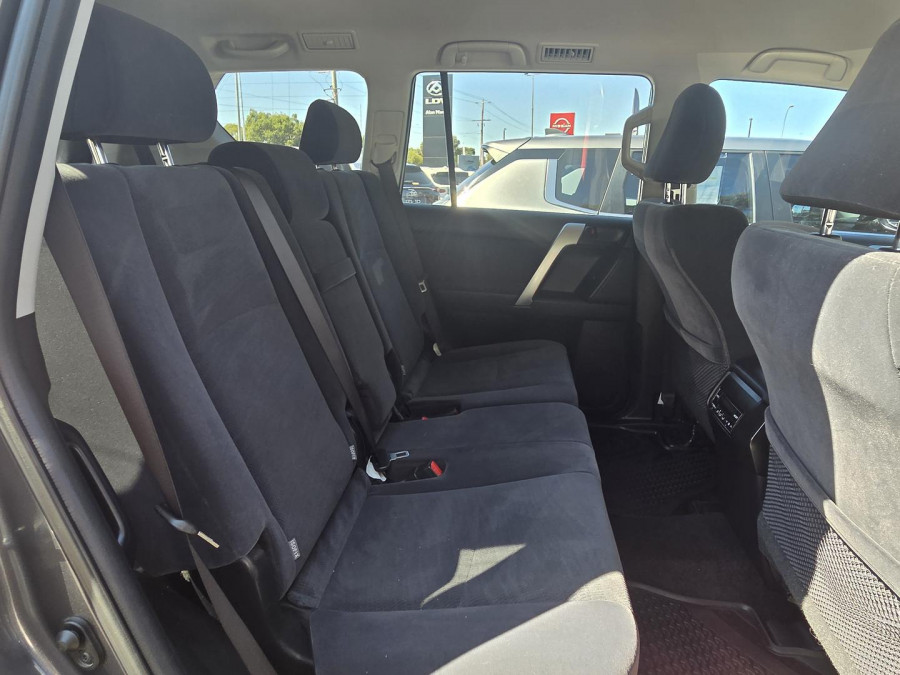 2022 Toyota LandCruiser Prado GDJ150R GXL SUV Image 11