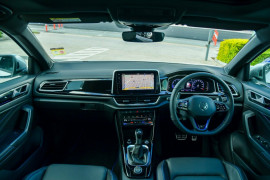 2024 Volkswagen T-Roc D11 140TSI R-Line SUV