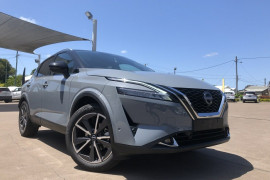 Nissan QASHQAI Ti J12