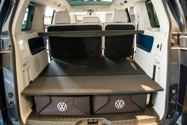 2025 Volkswagen ID. Buzz EB Pro BEV560 People Mover Image 6