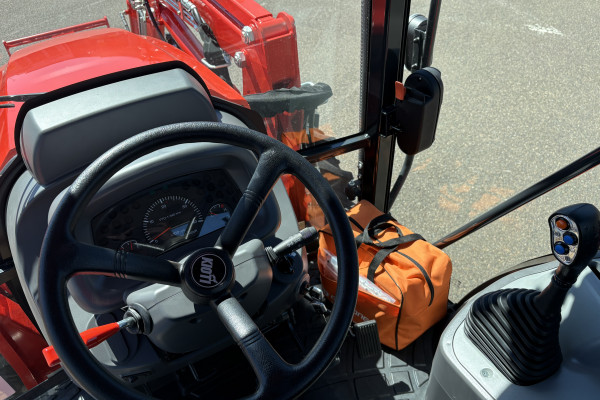 2025 Kioti PX1052C CAB TRACTOR w/ LOADER & BUCKET  PX1052C Tractors Image 14