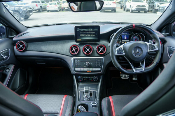 2017 Mercedes-Benz GLA 45 AMG 4MATIC Hatch Image 19