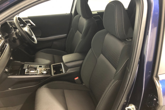 2023 Mitsubishi Outlander ZM LS SUV Image 9