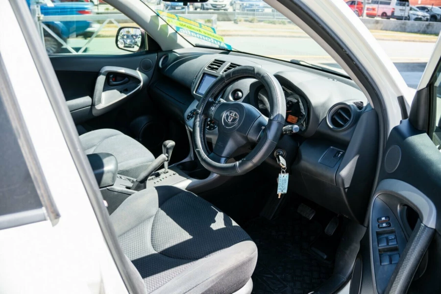 2006 Toyota RAV4 ACA33R Cruiser Wagon Image 14