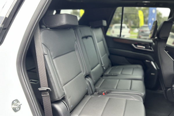 2025 Holden Yukon Denali Wagon Image 21