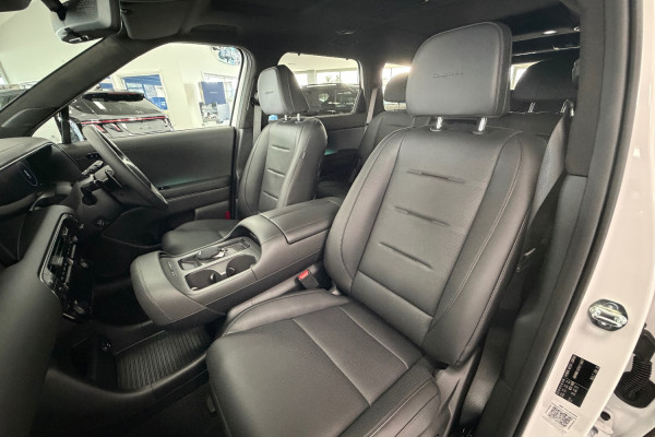 2026 Hyundai Palisade Calligraphy Black Ink SUV Image 22