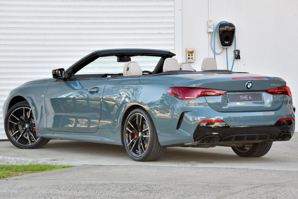 2026 BMW 4 Series G23 LCI M440i xDrive Convertible image 2