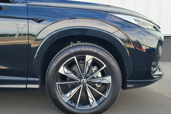 2025 MG HS Essence SUV