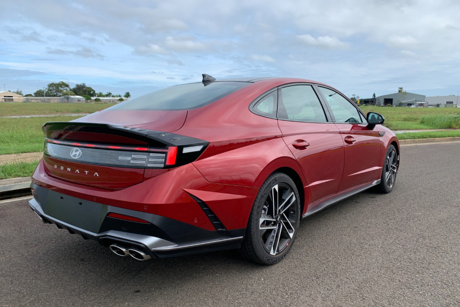 2025 Hyundai Sonata DN8.V4 N Line Sedan Image 6