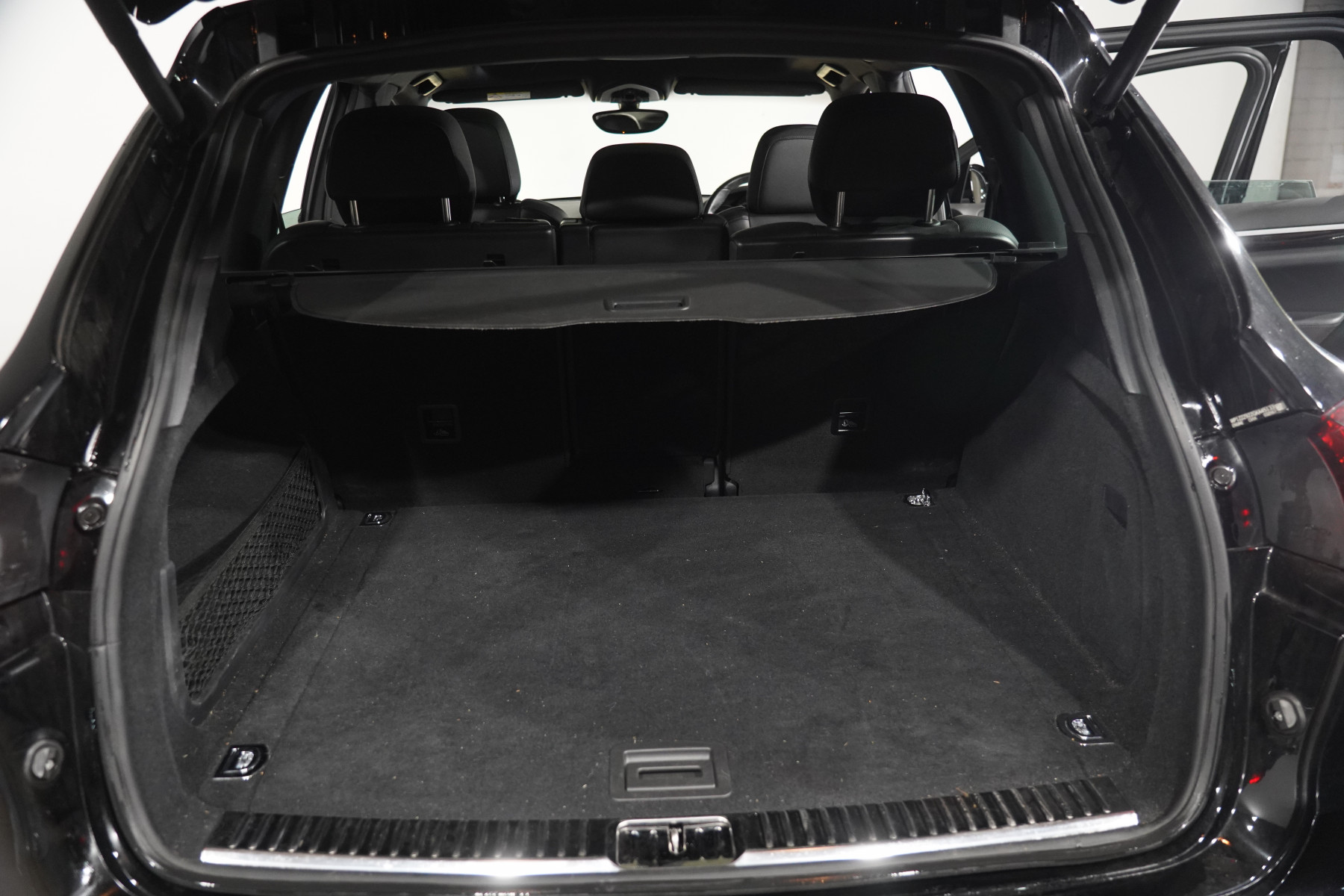 2016 Porsche Cayenne Diesel SUV Image 27