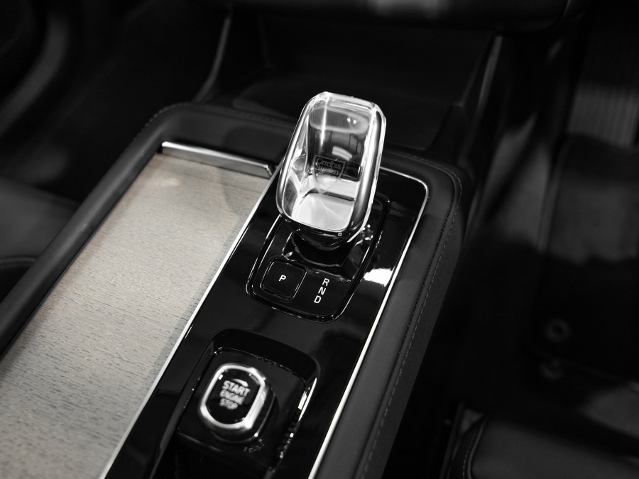 2026 Volvo XC90 L Series B5 Plus AWD 2L Petrol SUV Image 14