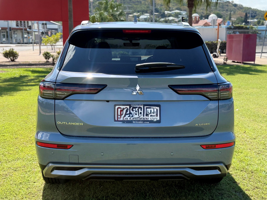 2026 Mitsubishi Outlander ZM Aspire SUV Image 6