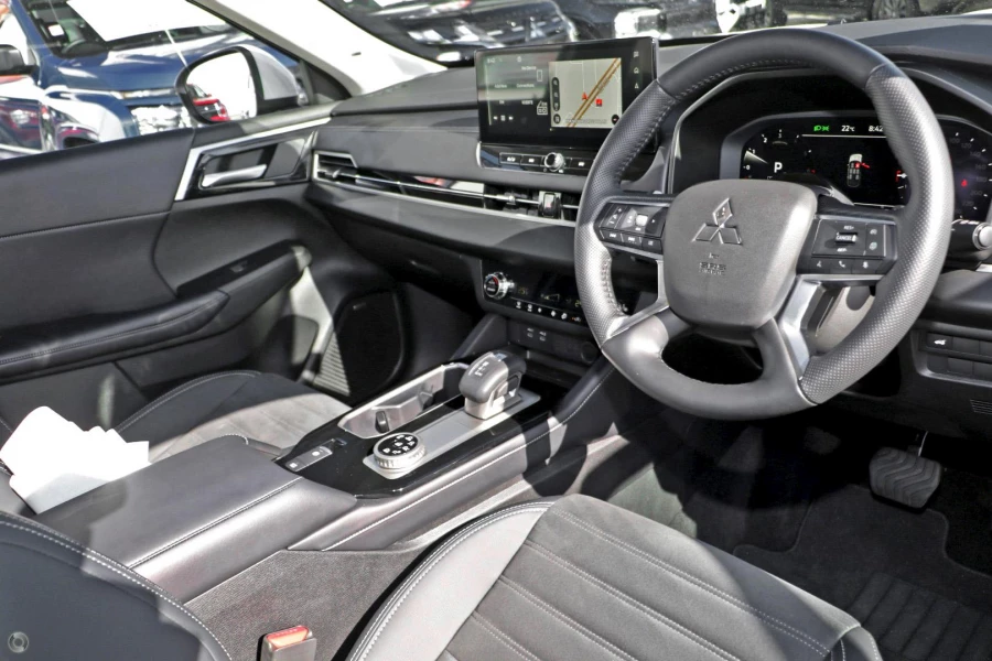 2025 Mitsubishi Outlander ZM Aspire SUV Image 10