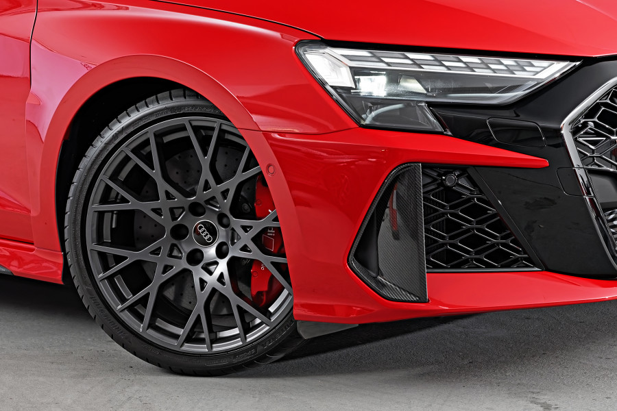 2026 MY25 Audi RS3 GY 294Kw | Carbon Ceramic Brakes | Carbon Pack Hatch