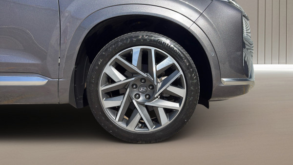 2023 Hyundai Santa Fe TM.V4 Highlander SUV image 11