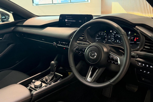 2025 Mazda 3 BP Series G25 Evolve SP Hatch Image 12