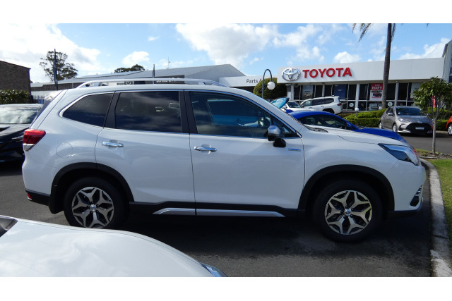 2023 MY24 Subaru Forester MY24 HYBRID L AWD SUV Image 18