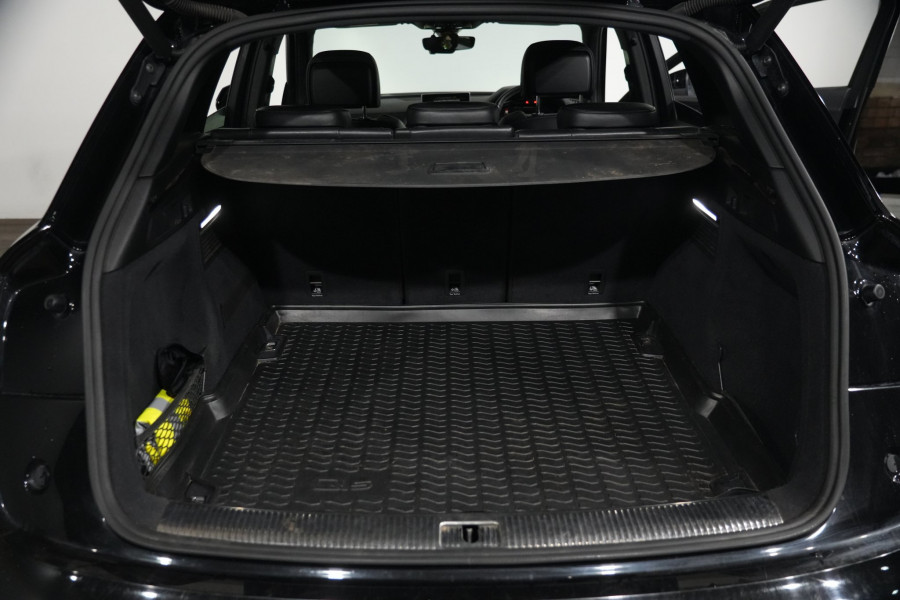 2020 Audi SQ5 FY  SUV
