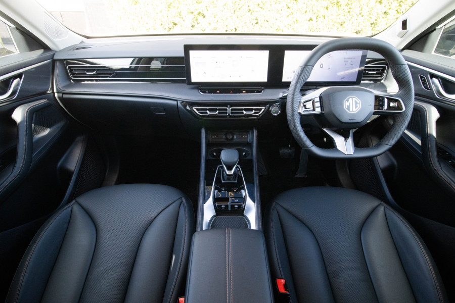 2026 MG HS Essence SUV Image 13