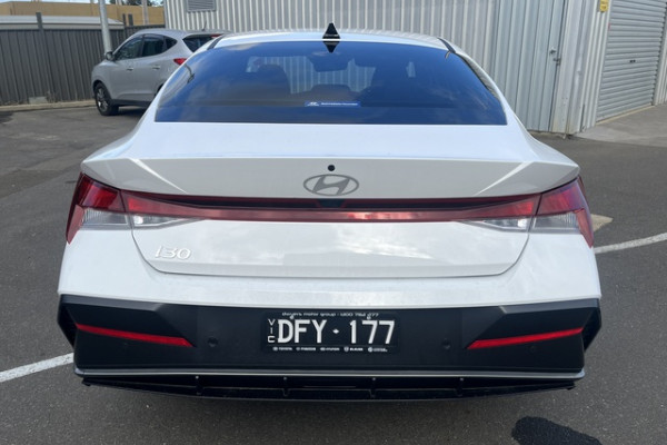 2024 Hyundai i30 CN7.V2  Sedan Image 5