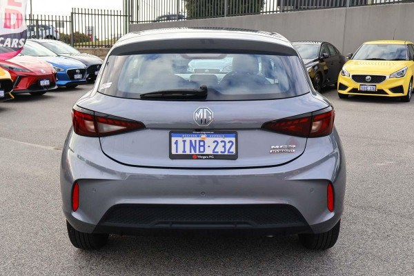 2025 MY24.5 MG MG3 ZP22 Essence Hybrid+ Hatch Image 5