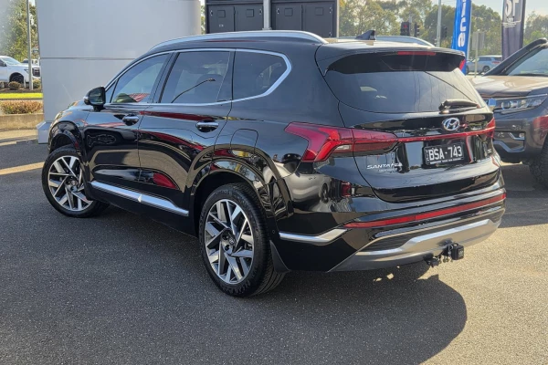 2021 Hyundai Santa Fe TM.V3 Highlander SUV Image 2