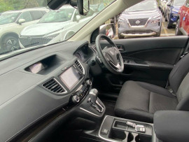 2015 MY16 Honda CR-V RM Series II VTi-S SUV image 24