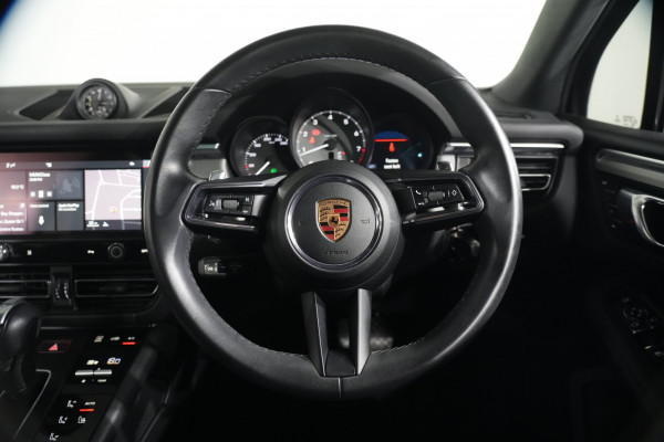 2021 Porsche Macan S SUV image 14