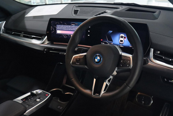 2024 BMW iX2 U10 xDrive30 M Sport SUV image 15