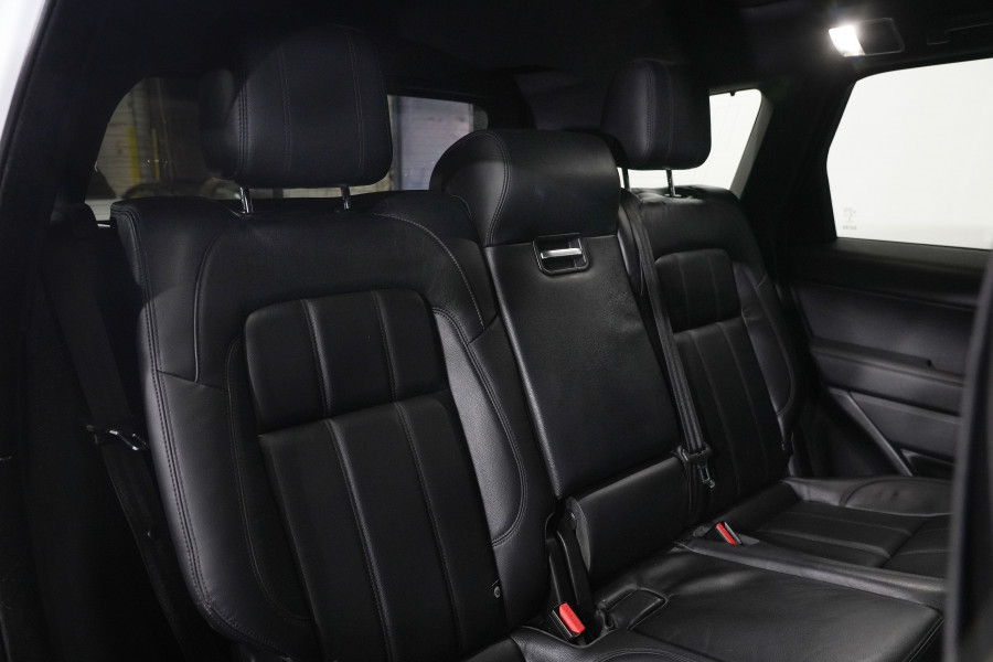 2020 Land Rover Range Rover Sport DI6 183kW SE SUV Image 25