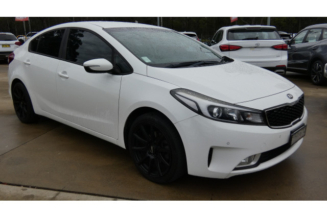 2017 MY18 Kia Cerato YD MY18 SPORT Sedan Image 3