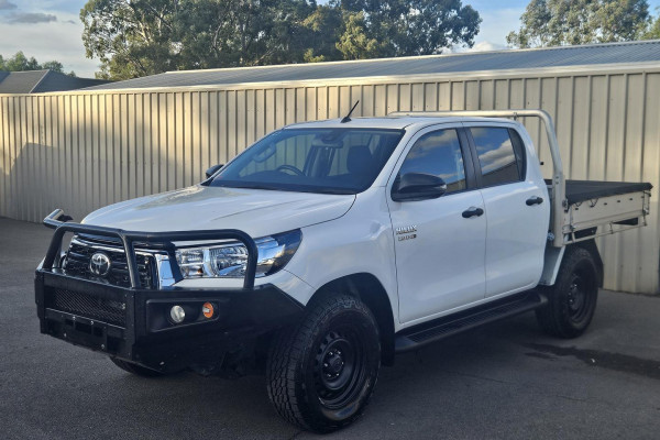 2020 Toyota HiLux  SR Dual Cab Cab Chassis