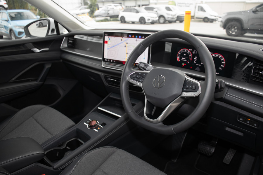 2025 Volkswagen Tayron R4 150TSI Life SUV Image 6
