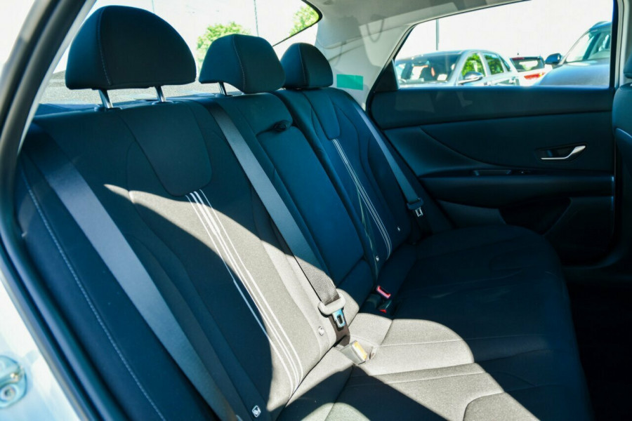 2025 Hyundai i30 CN7.V2 Hybrid Sedan Image 8