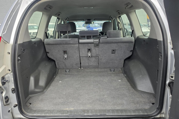 2013 Toyota LandCruiser Prado GDJ150R GX SUV Image 19