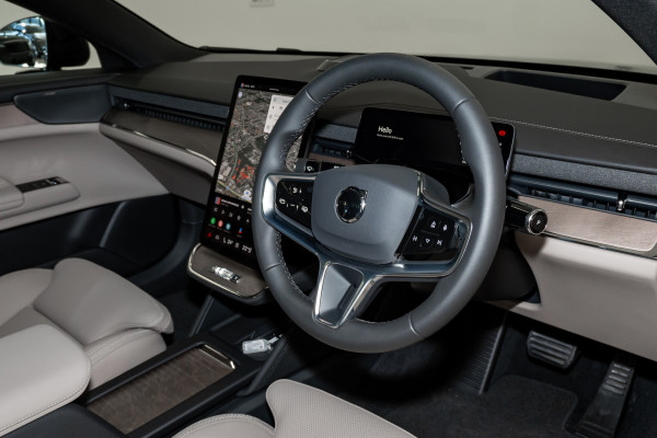 2025 MY26 Volvo ES90  Plus Single Motor Sedan Image 10