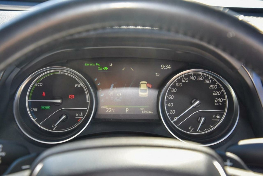 2020 Toyota Camry AXVH71R SL Sedan Image 12