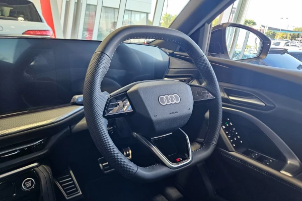 2026 MY25 Audi Q5 GU e-hybrid 270kW SUV Image 14