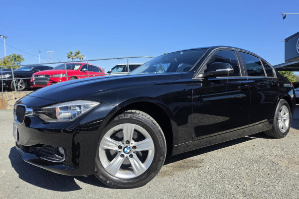 2013 MY14 BMW 3 Series F30 316i Sedan Image 1