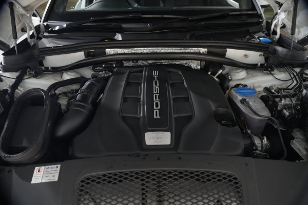 2017 Porsche Macan S SUV Image 26
