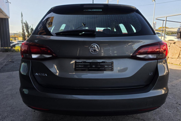 2018 Holden Astra BK LS+ Wagon Image 8