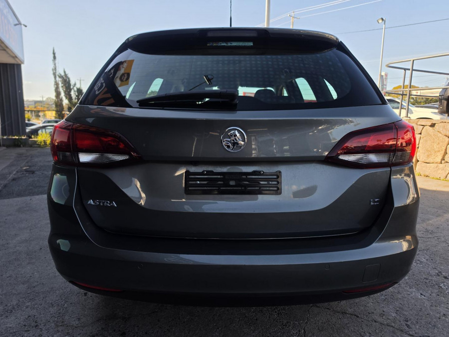 2018 Holden Astra BK LS+ Wagon Image 8