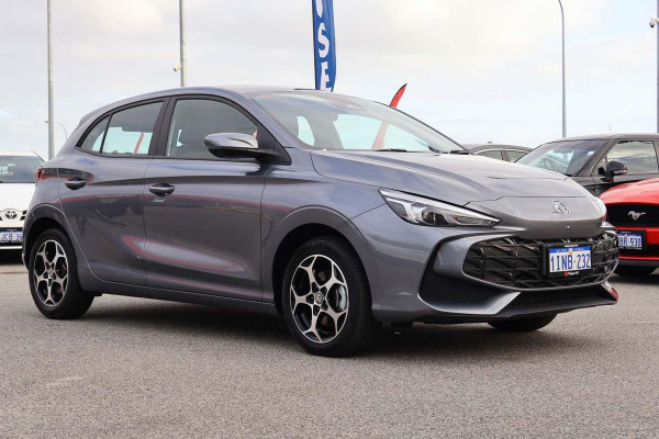 2025 MY24.5 MG MG3 ZP22 Essence Hybrid+ Hatch Image 1