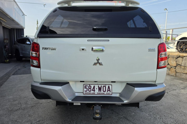 2015 MY16 Mitsubishi Triton MQ Exceed Ute Image 10