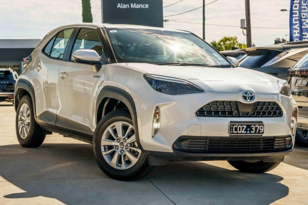 2023 Toyota Yaris Cross MXPB10R GX SUV