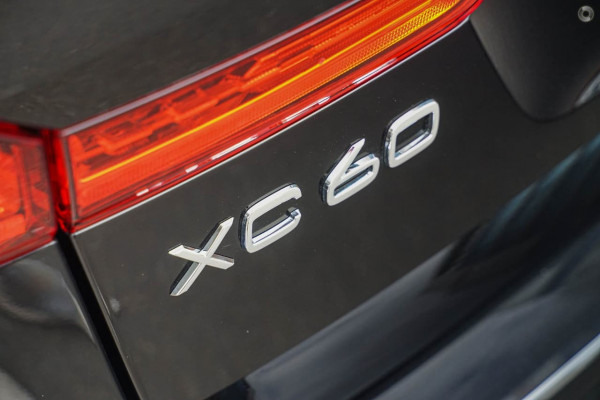 2020 MY21 Volvo XC60 UZ T6 R-Design Suv