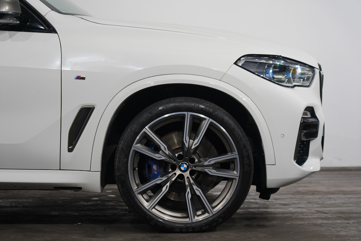 2019 BMW X5 M50d SUV Image 5