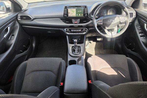 2019 Hyundai i30 PD2 Active Hatch Image 16