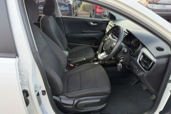 2020 MY21 Kia Rio YB Sport Hatch Image 17
